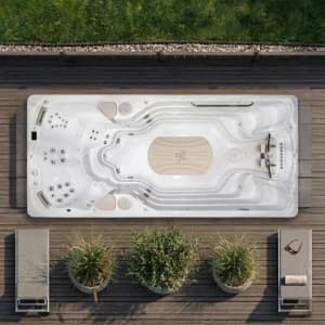 17AX AquaTrainer Swim Spa – Bellagio Package